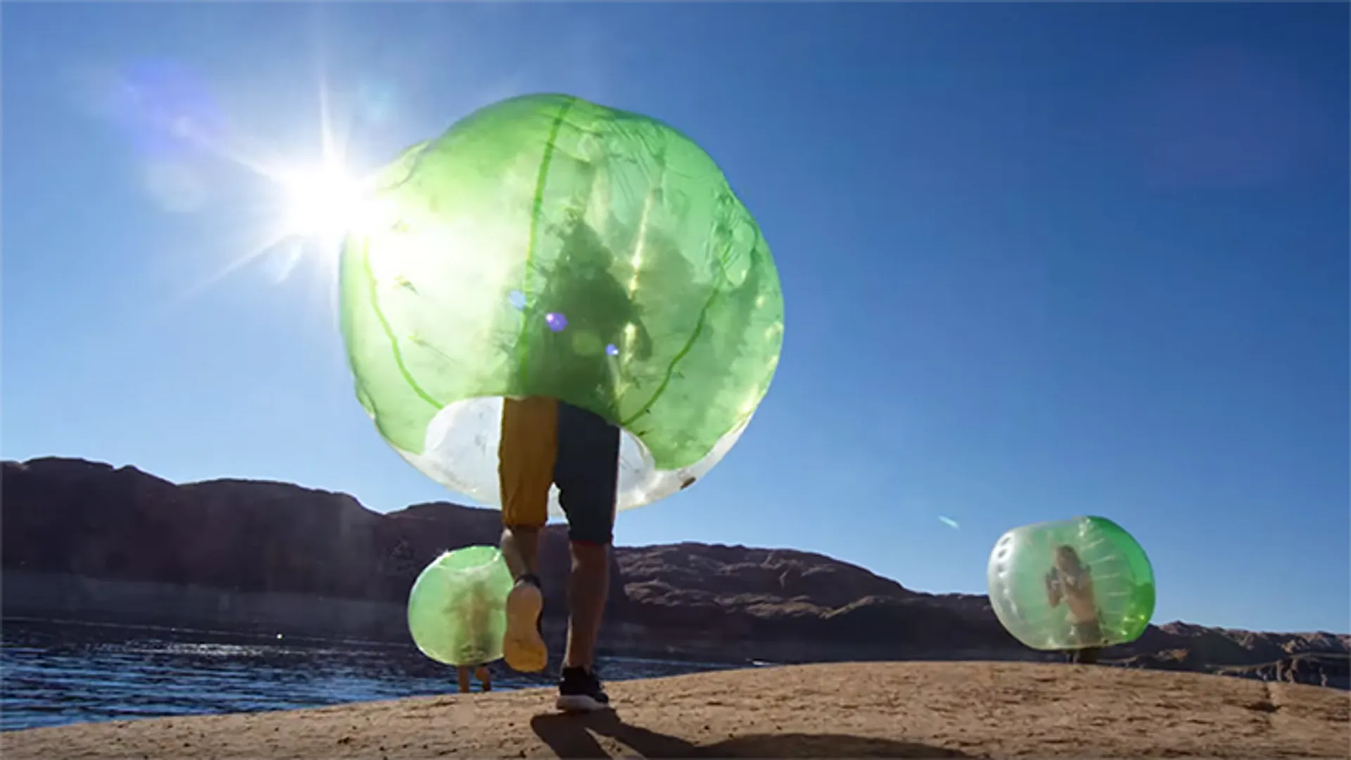 Afbeelding van Web Draait Door: Zorb Ball Zomerkriebels