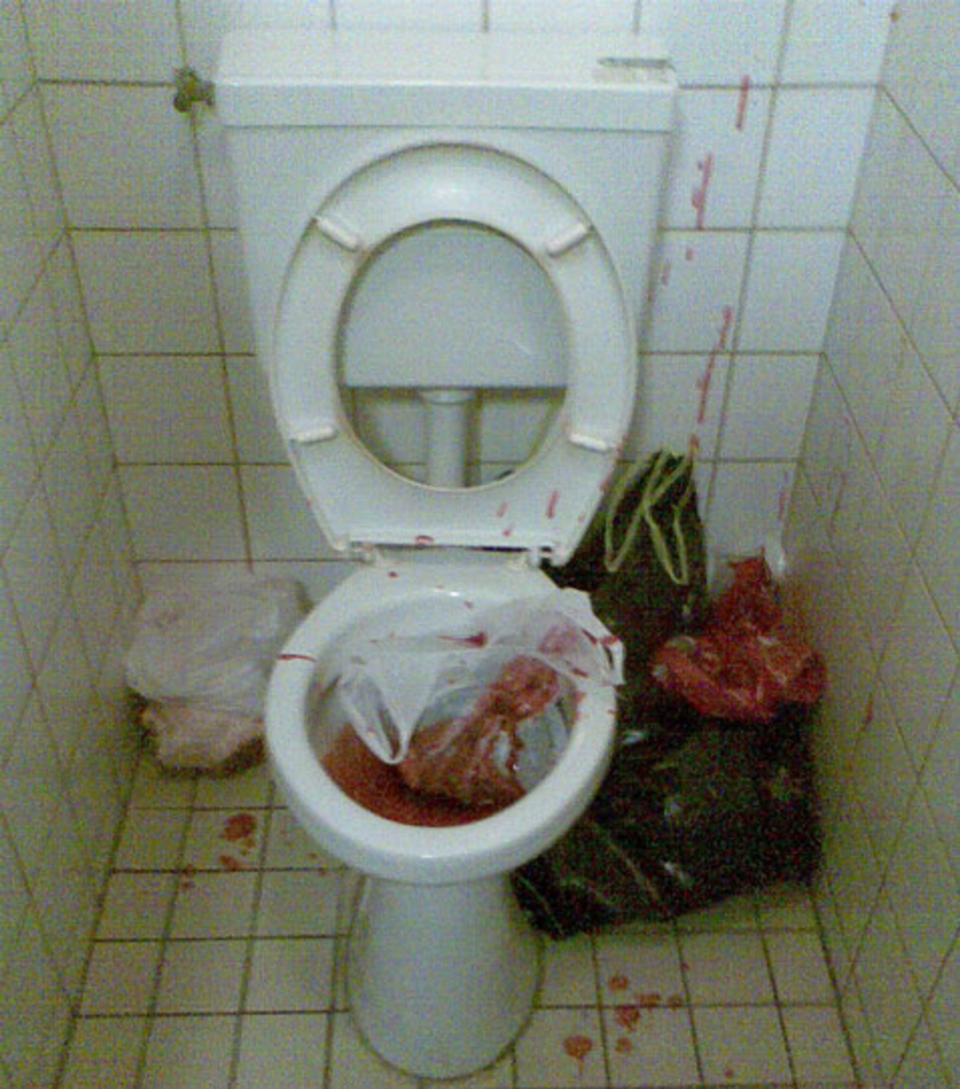 1 april toilet