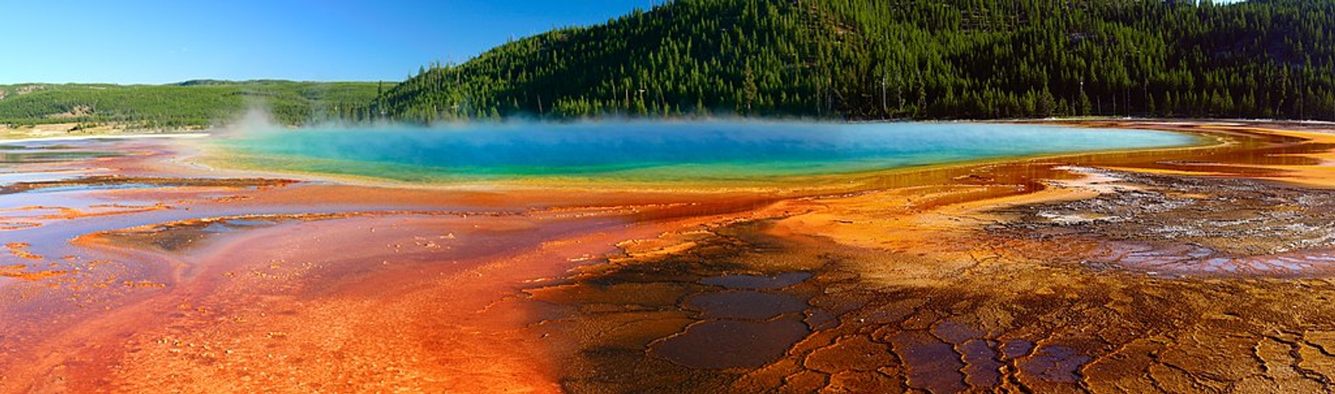 1024px-Grand_Prismatic_Spring,_Yellowstone_NP,_from_the_boardwalk
