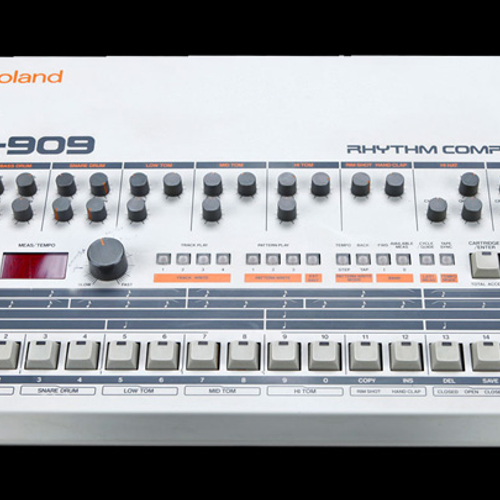 De 909 drumcomputer, koning van de dance